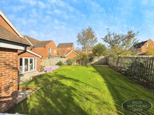 Photo 24- click for photo gallery